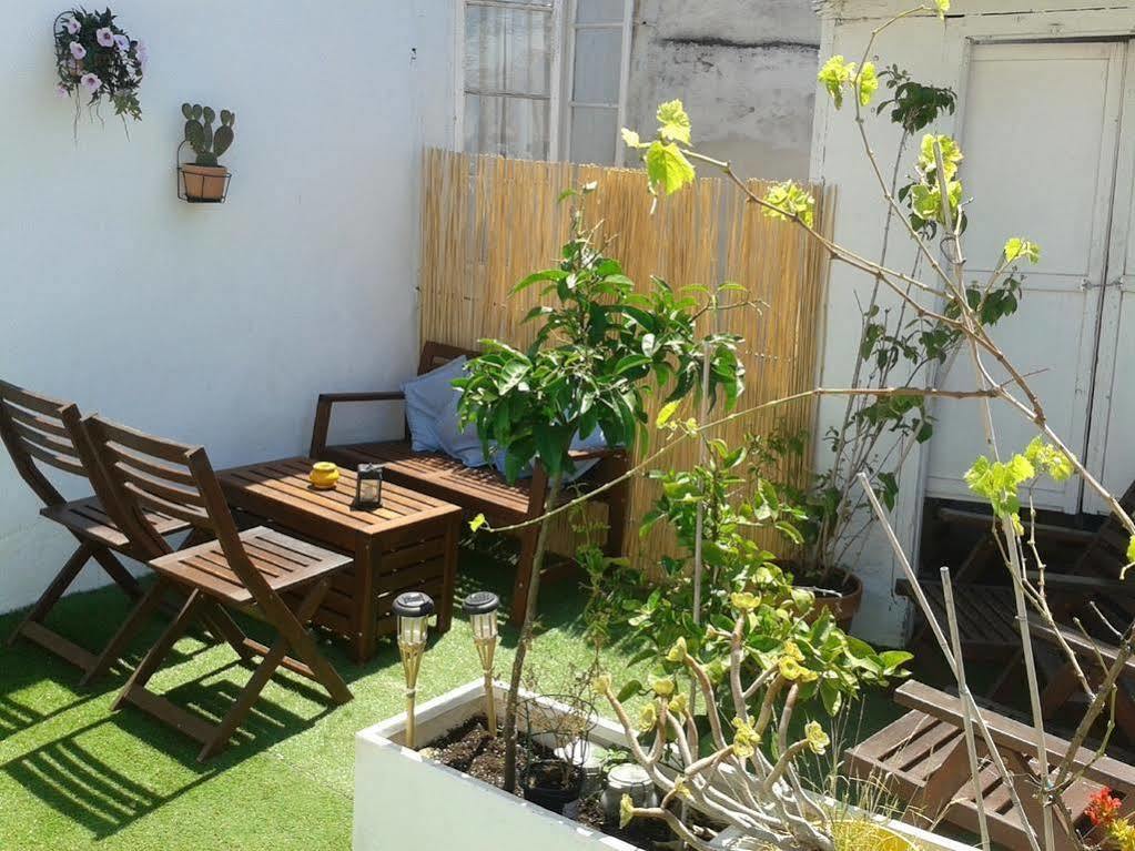 Hostel The Lights Garden Malaga Zewnętrze zdjęcie